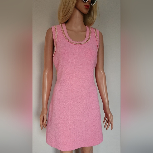 Endless Rose pink dress medium - Picture 2 of 12